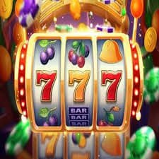 Wave Money KBZPay AYA Pay ဖြင့် ဘောလုံး Bet ဆုငွေ MMK ငွေထုတ်နေသော မြင်ကွင်း